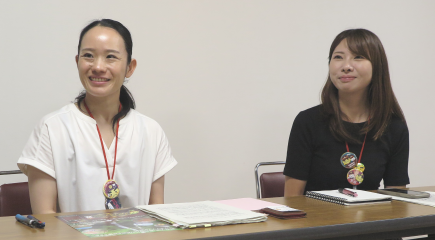 （左から）箕面市地域創造部箕面営業室 辻 祥子 様と辻 紗織 室長様。